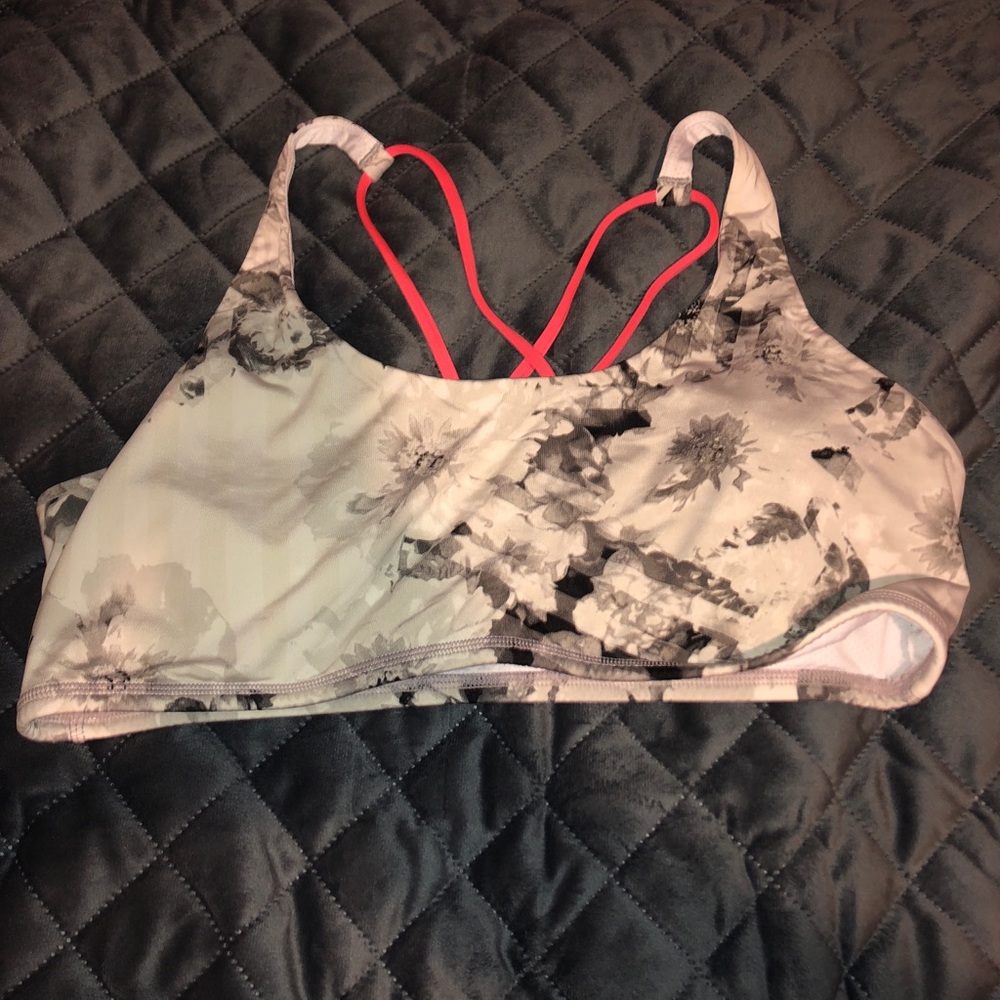 Everlast  sports bra